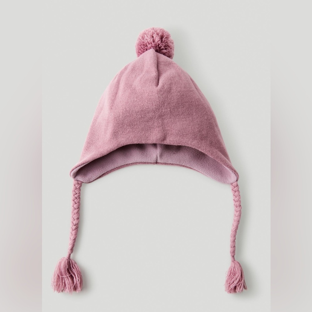 Aritzia TNA Landon hat